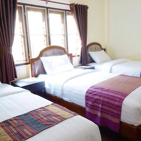 Punyin Hotel Inthanon -ปั้นหยิ่น โฮเทล Чом Тхонг Экстерьер фото