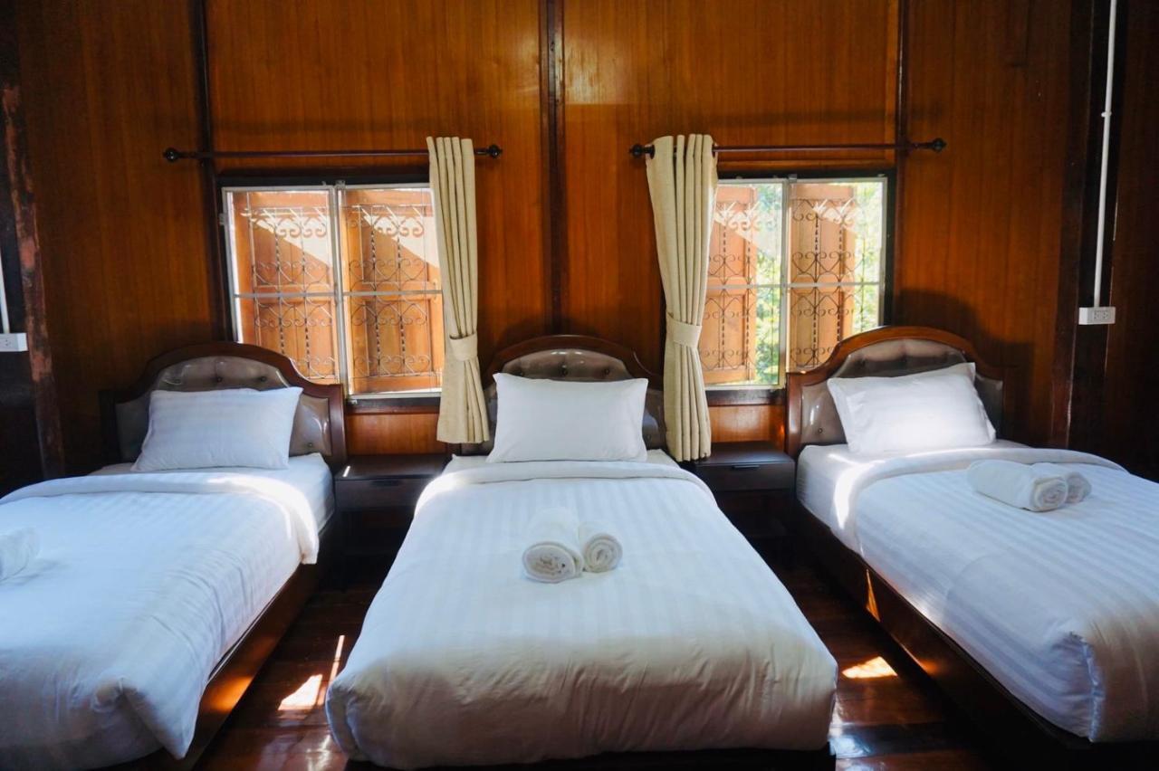 Punyin Hotel Inthanon -ปั้นหยิ่น โฮเทล Чом Тхонг Экстерьер фото